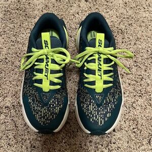Boys Under Armour Shoes